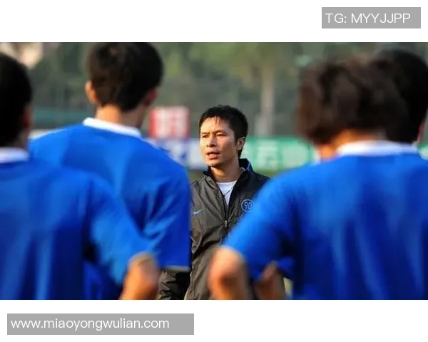 退役足球明星转型创业揭秘他们如何在商界打拼与成功